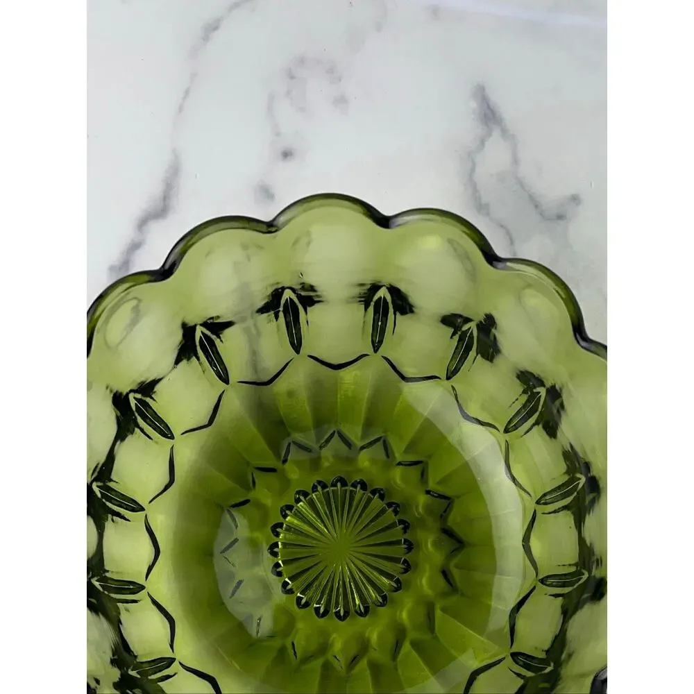 Anchor Hocking Fairfield Avocado Green Salad Bowl Dish Vintage scalloped MCM 70s